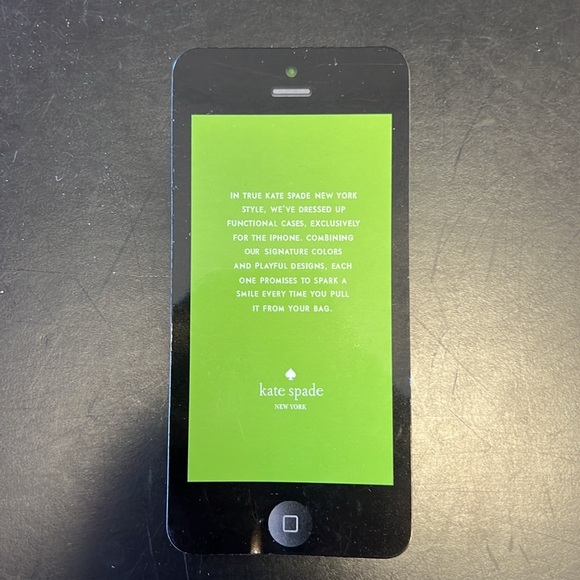 kate spade New York hold the phone Black Wristlet. NEW WITH TAGS. #8ARU1978 - Picture 5 of 11